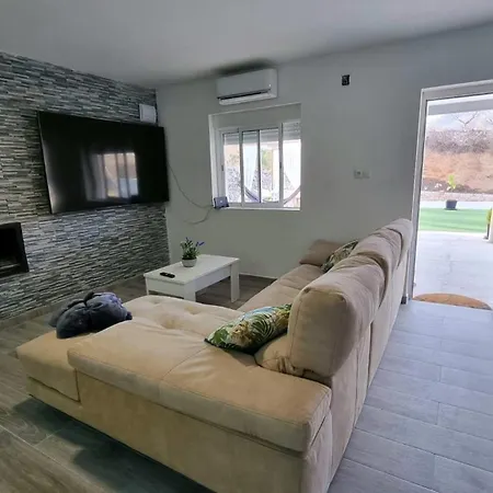 Campo Tranquilo Para Desconectar * 阿利坎特