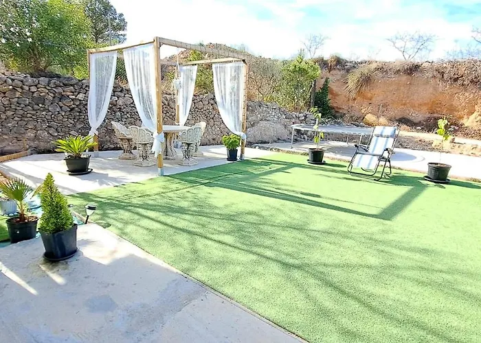 Campo Tranquilo Para Desconectar * Alicante