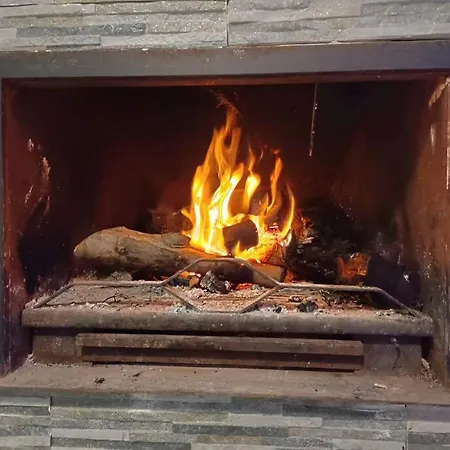 Campo Tranquilo Para Desconectar بيت للعطل *