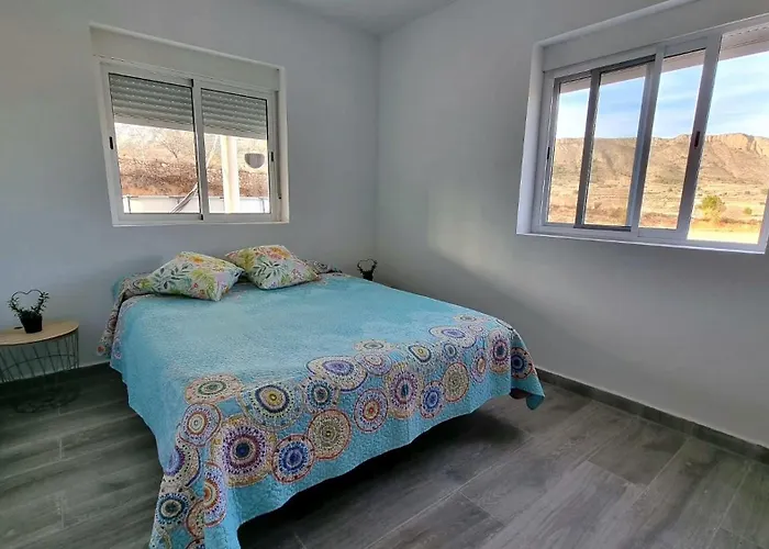 Campo Tranquilo Para Desconectar Alicante